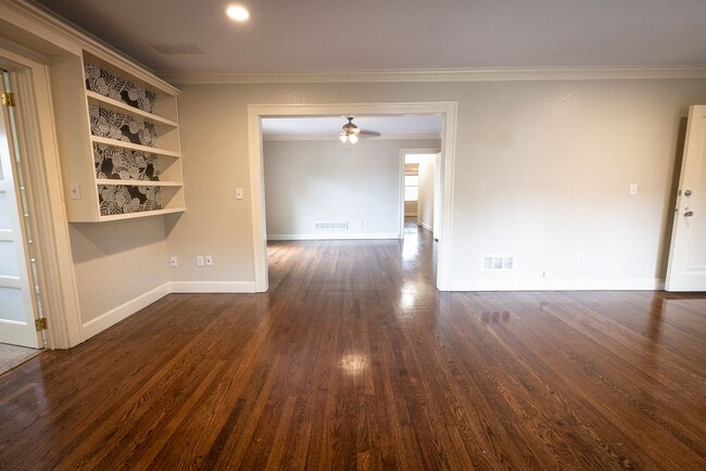 Photo - 49SW1105 Unit 49SW1107U