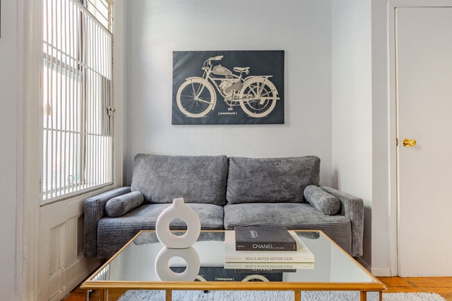 Photo - 104 MacDougal St Unit FL2-ID1056263P