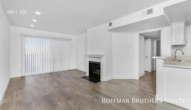 Photo - 1320 N Sierra Bonita Ave Unit 311