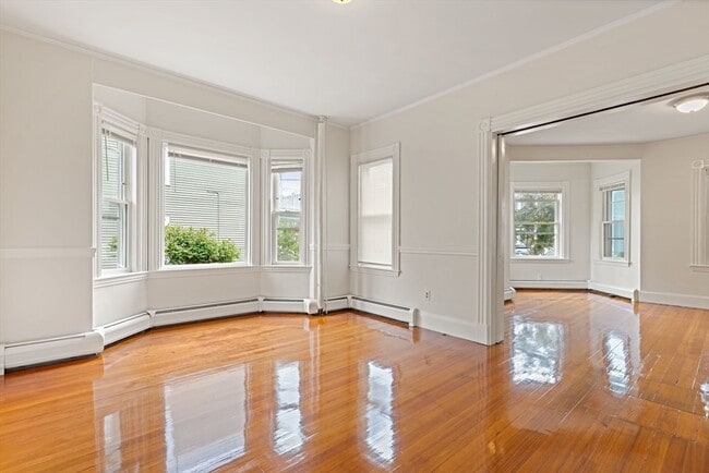 247-249 Park St Unit 1