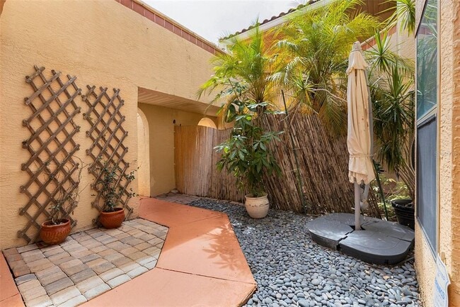 Photo - 7711 Sugar Bend Dr