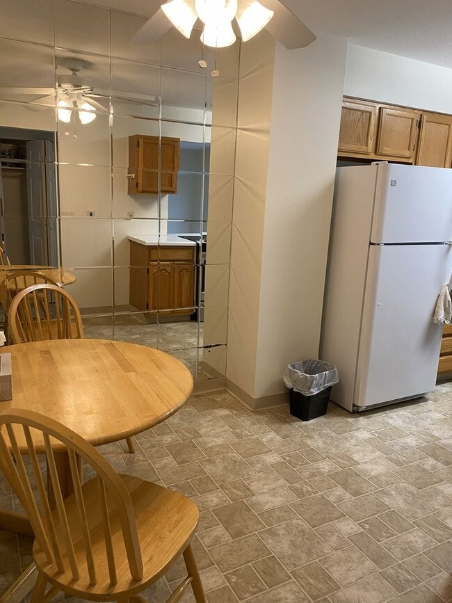 Photo - 101 Mitchell Cir