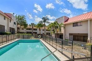 Photo - 1700 NW 4th Ave