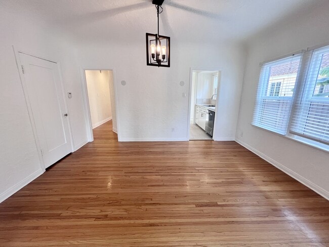 Photo - 4628 6th Ave Unidad 4628