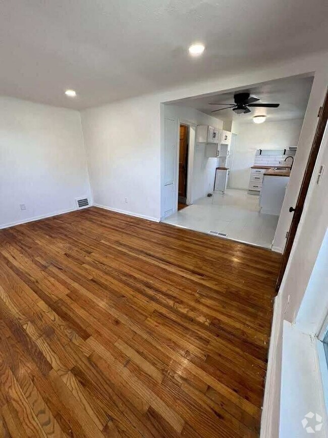 Building Photo - 21700 Nicholas Ave Rental