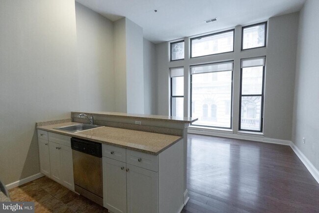 Photo - 1411 Walnut St Unidad 312