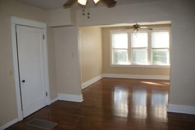 Photo - 4 family 1 bedroom units Unidad 1