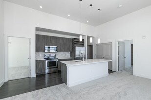 University Of Denver Off Campus Housing Apartments Co Arcos Lincoln Station