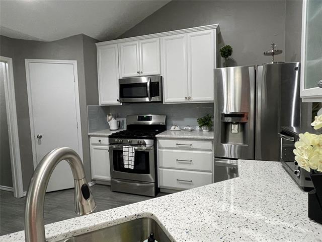 Photo - 428 Covey Ln