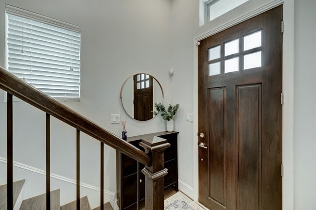 Photo - 2231 Chenevert St