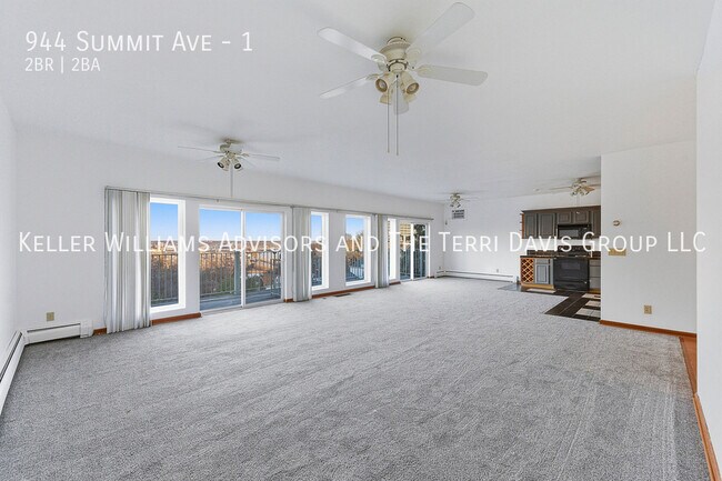 Photo - 944 Summit Ave Unit 1
