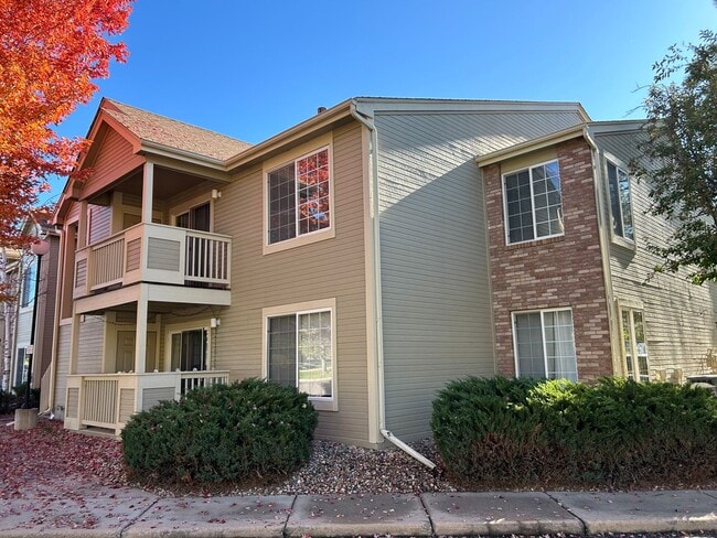 Building Photo - Comfortable 2BR Near Campus