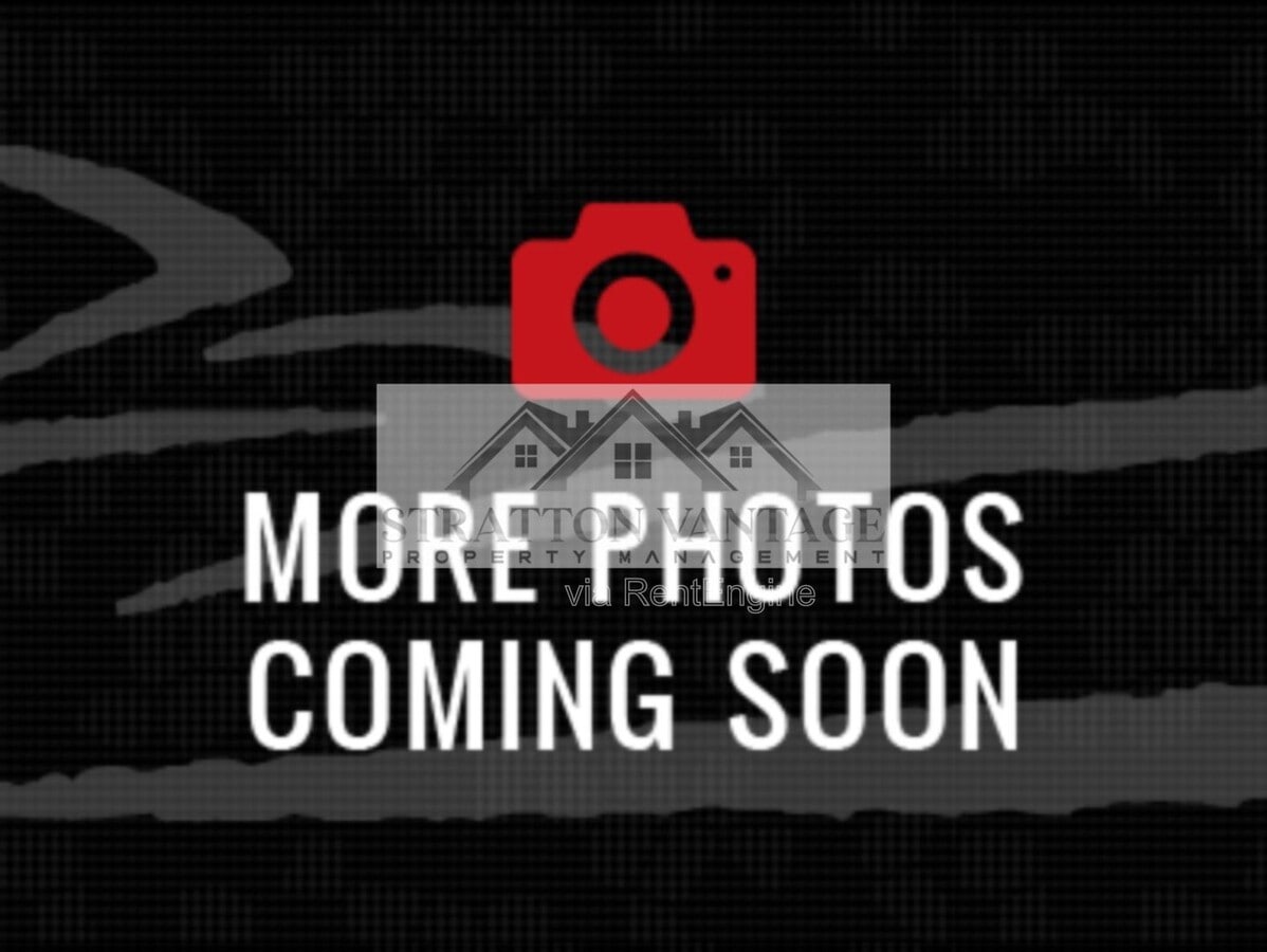 Photo - 17625 W Pasadena Ave