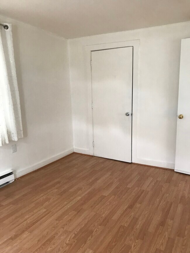 Photo - 162 Main St Unit 2