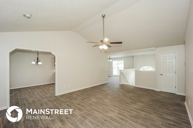 Photo - 209 Bethnal Way