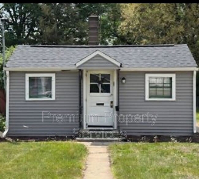 Photo - 319 Belteberg Rd House