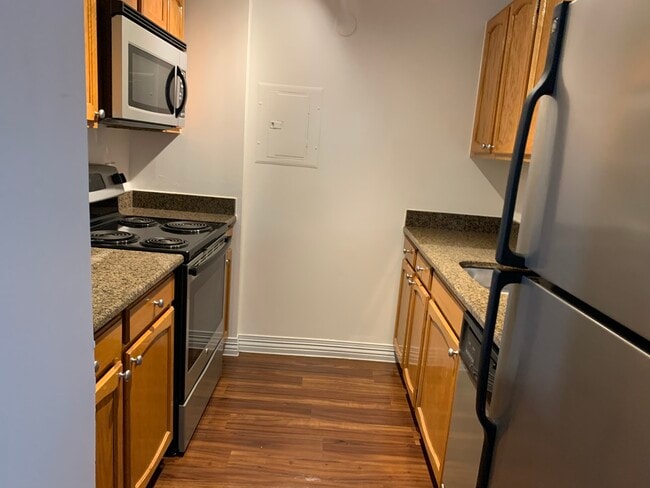 Photo - 100 W Chestnut St Unit 3008