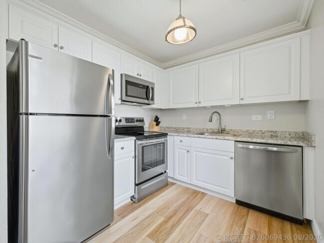 Photo - 755 Normandy Ln Unit 755