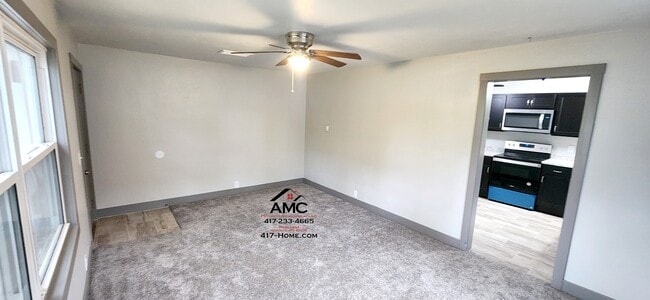 Photo - 304 E Cofield St