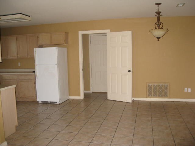Photo - 5641 W Fountain St