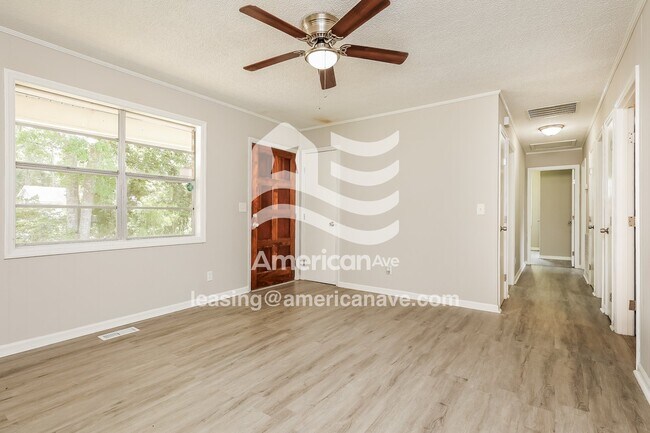 Photo - 408 Cleveland St