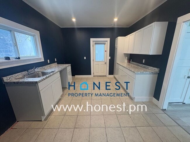 Building Photo - 101 Sabbatus Street