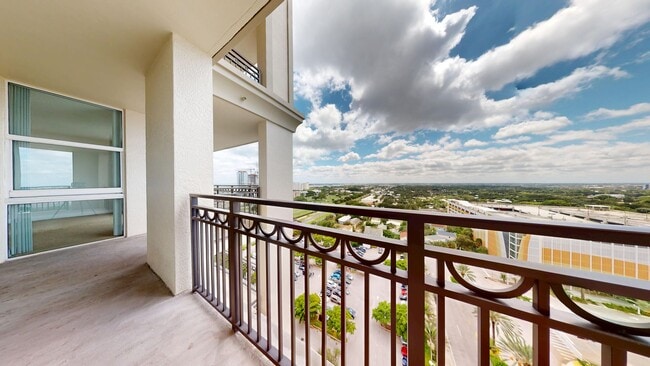 Building Photo - 550 Okeechobee Blvd Unit 1722