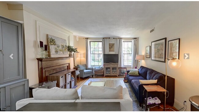 Building Photo - 20 Dean Rd