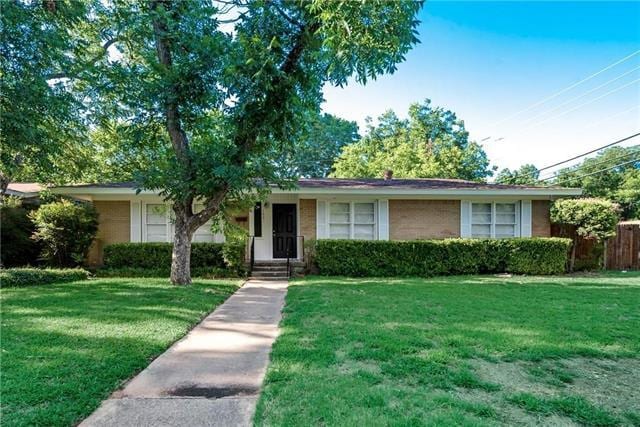 Photo - 1601 Larkspur Dr