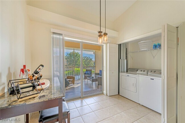 Photo - 26651 Rosewood Pointe Cir Unidad 203