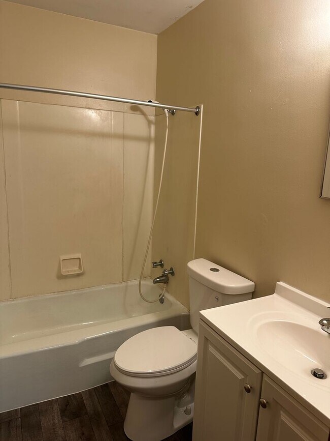 Photo - 1525 16th St SE Unit 1525-6