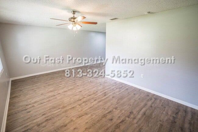 Photo - 6913 Mathers Ln Unidad B