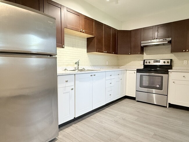 Building Photo - 20 Bradmon Dr Unit 102