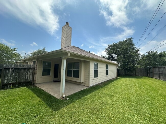 2704 Quail Dove Ln