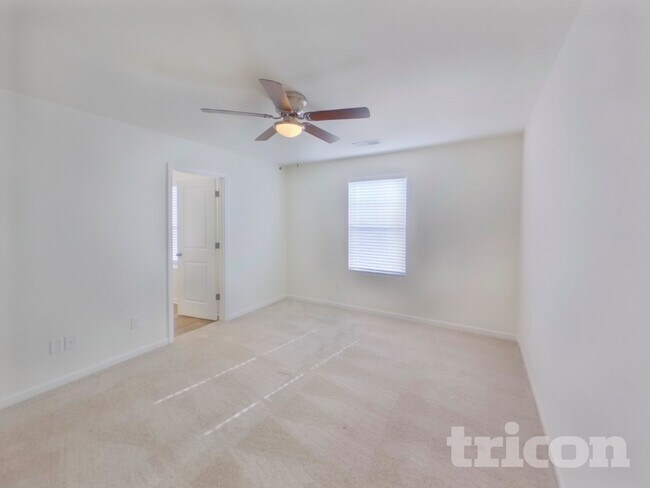 Photo - 1073 Crescent Moon Lp