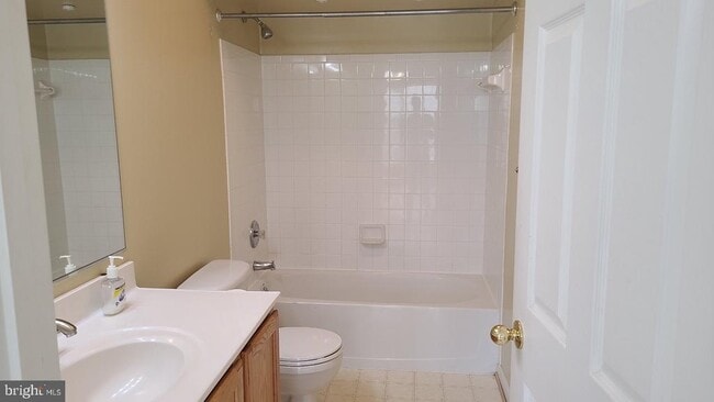 Photo - 12820 Rexmore Dr Unidad 18/11
