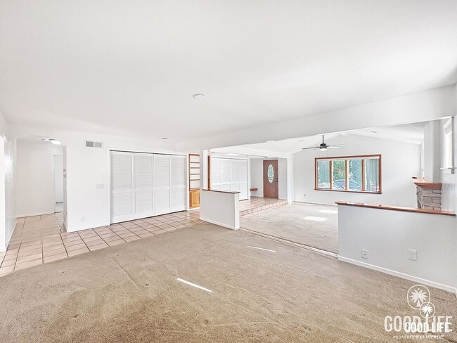 Photo - Nice 4B/2BA w/ Attached Garage & Fenced Yard