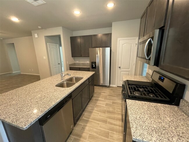 Photo - 938 Redinger Ridge Dr