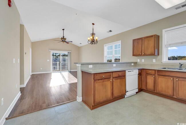 Photo - 216 Castle Dr