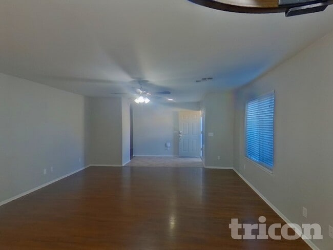 Photo - 43738 Elm Dr