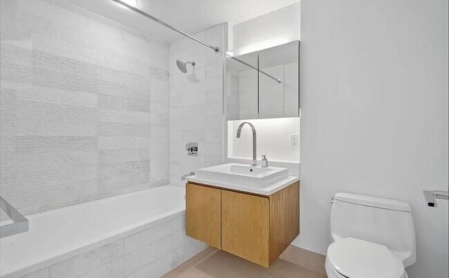 Photo - 77 Hudson St Unit 1809