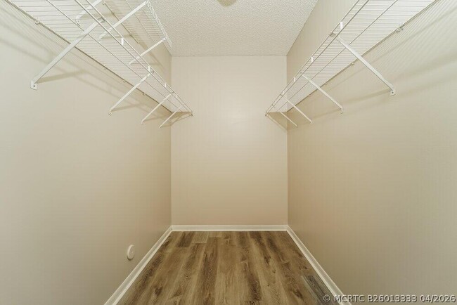 Photo - 6642 NW 42nd Ave