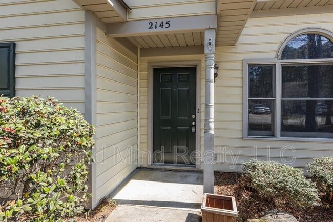 Photo - 2145 Tanglewood Rd