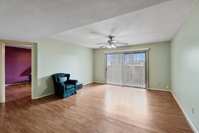 Photo - 8517 Hearth Dr Unit 36