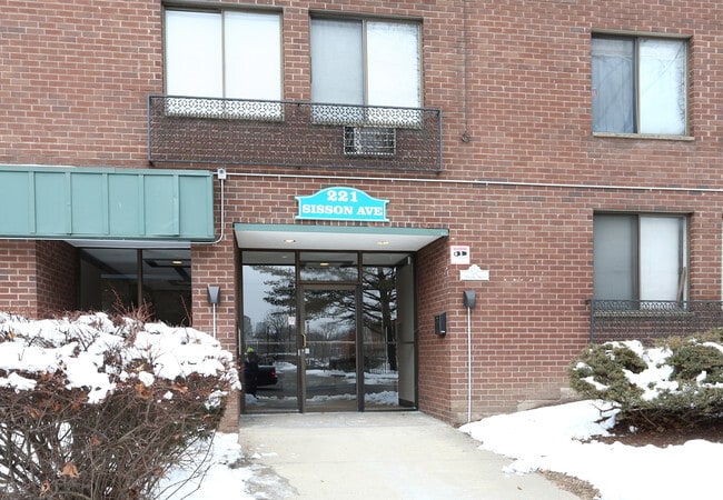 Photo - Clemens Place Apartment Homes