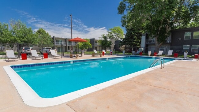 Photo - The Social West®