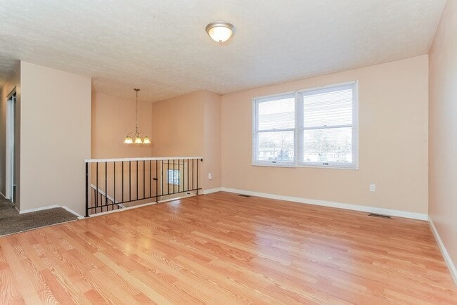 Photo - 2763 Quaker Ct