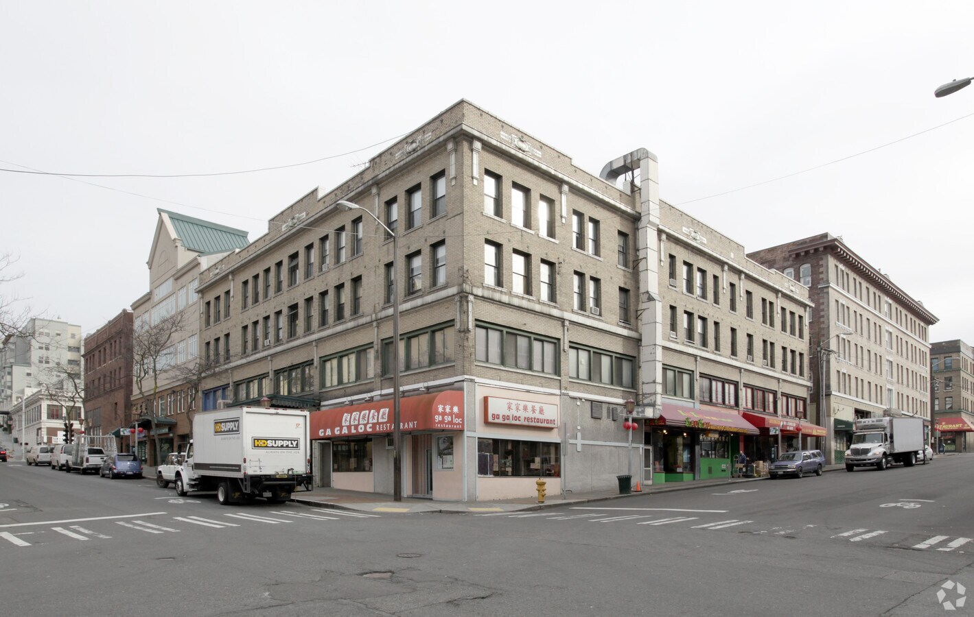 Atlas Apartment Building - Atlas Apartment Building