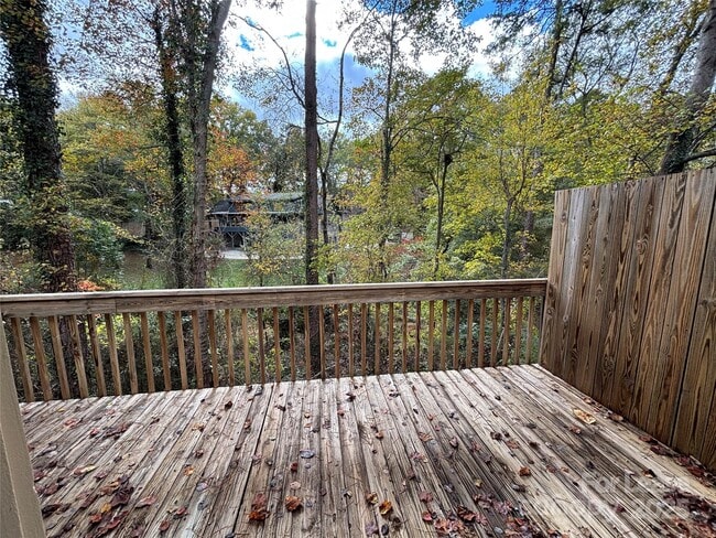 Photo - 135 Hillcrest Dr