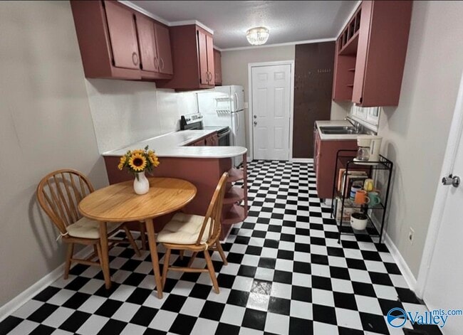 Photo - 2502 Hill St NW